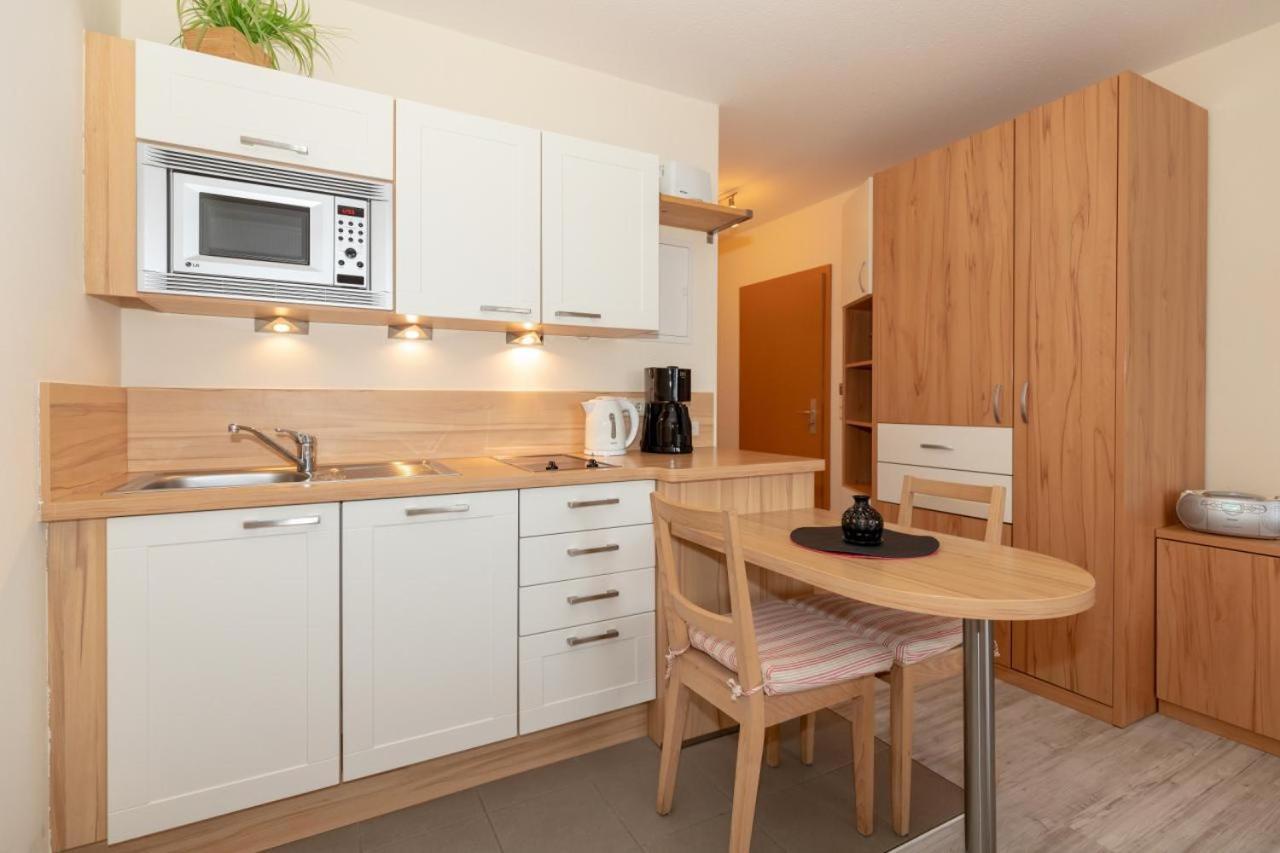 Yachthafenresidenz - Wohnung 9308 / 891 Ostseebad Kühlungsborn Zimmer foto